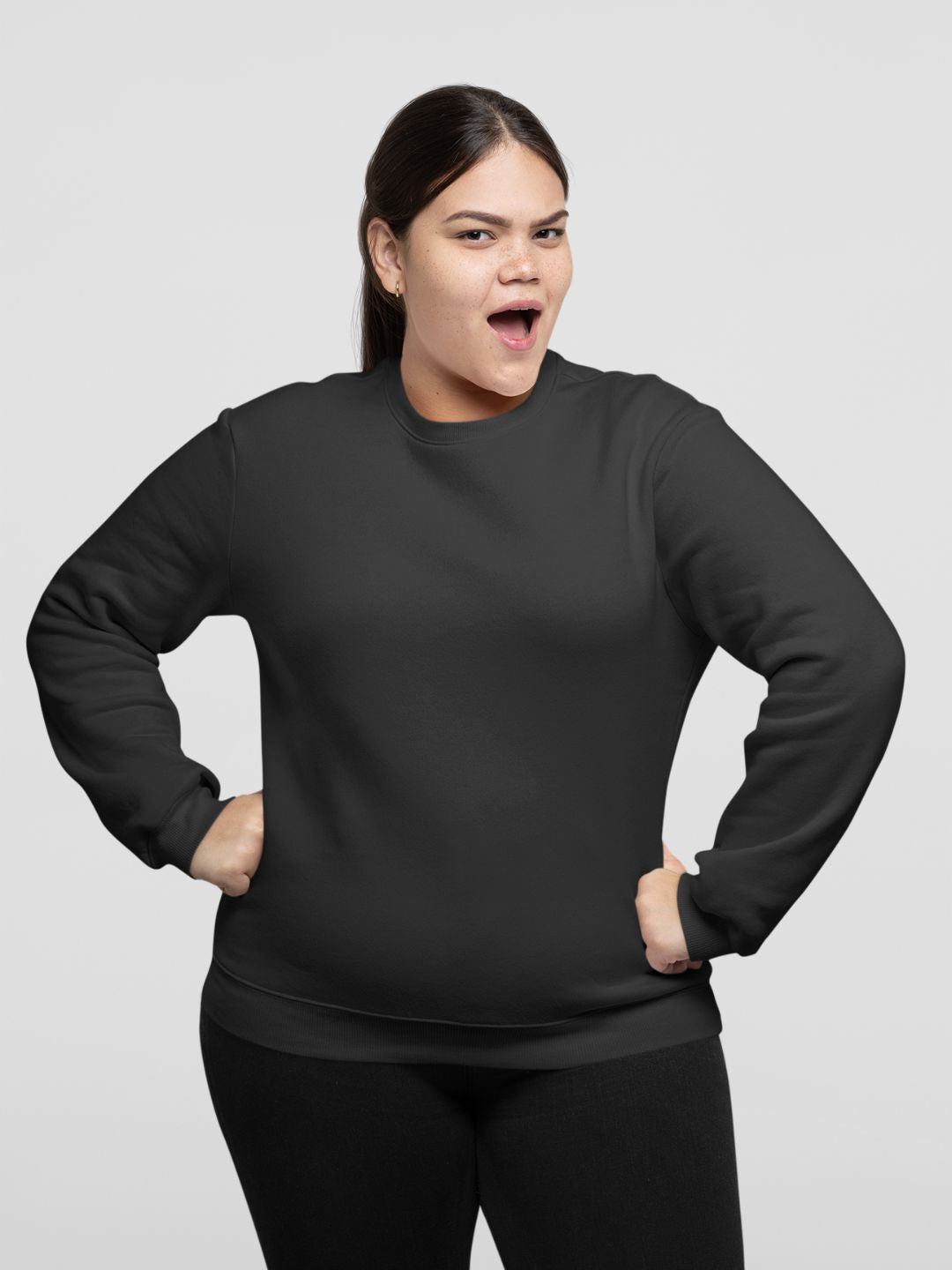 Black Unisex Plain Sweatshirt -