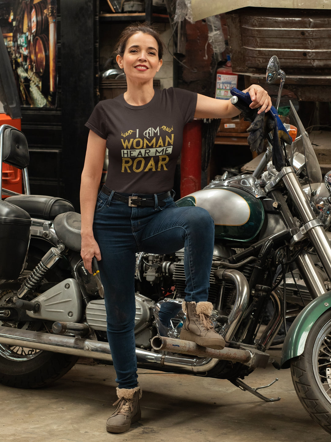 I Am Women Hear Me Roar Women's Printed T-shirt -