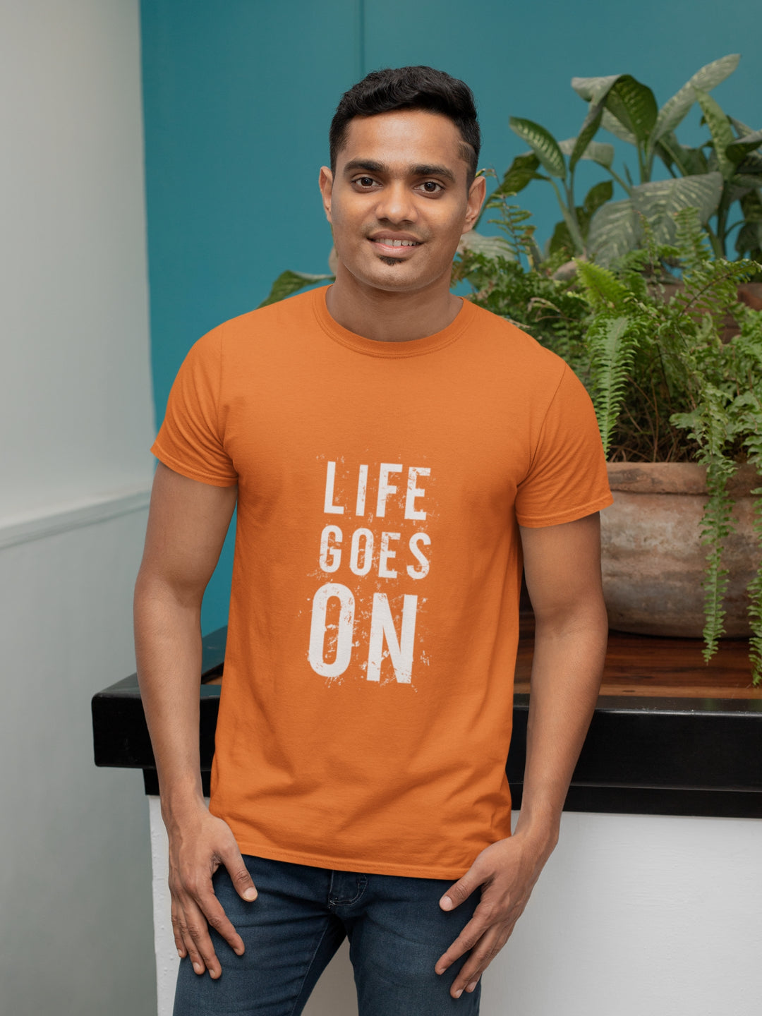 Life Goes On Men's Printed T-shirt -