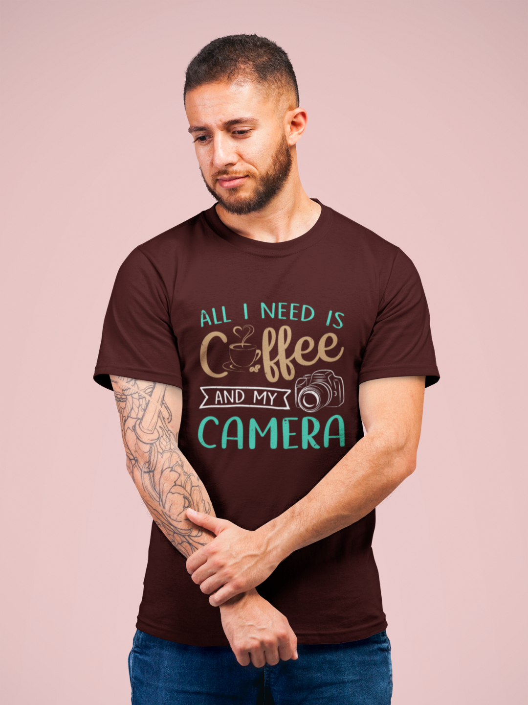 All I Need Is Coffee And My Camera Men's Printed T-shirt - Mode Attire