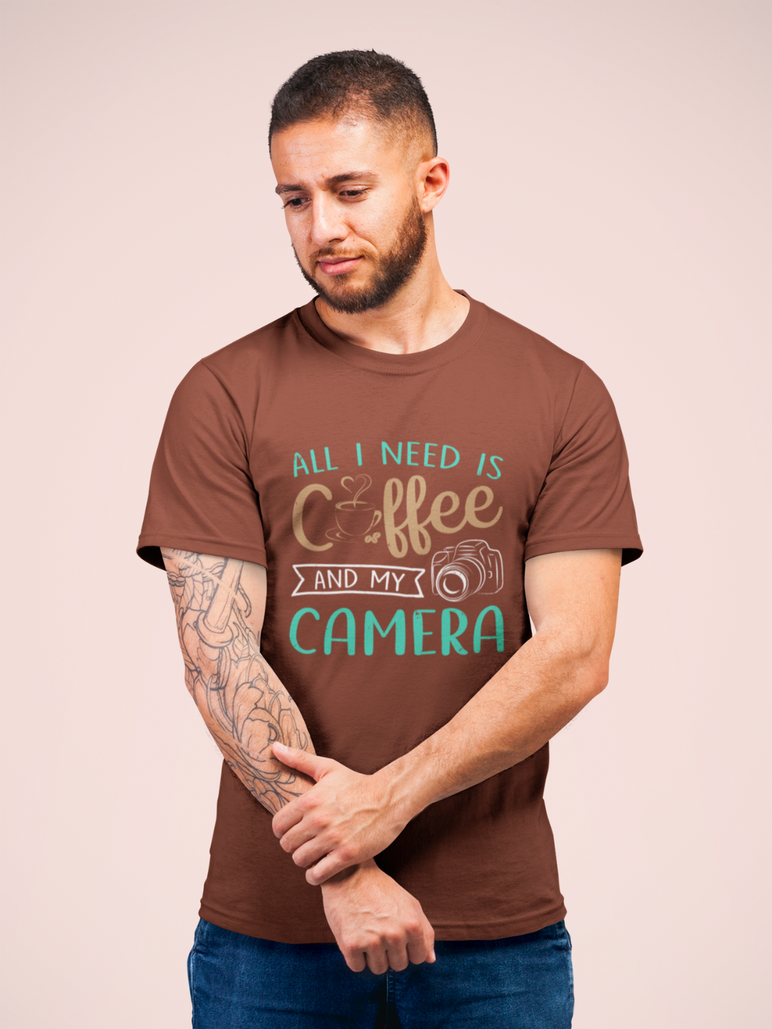 All I Need Is Coffee And My Camera Men's Printed T-shirt - Mode Attire