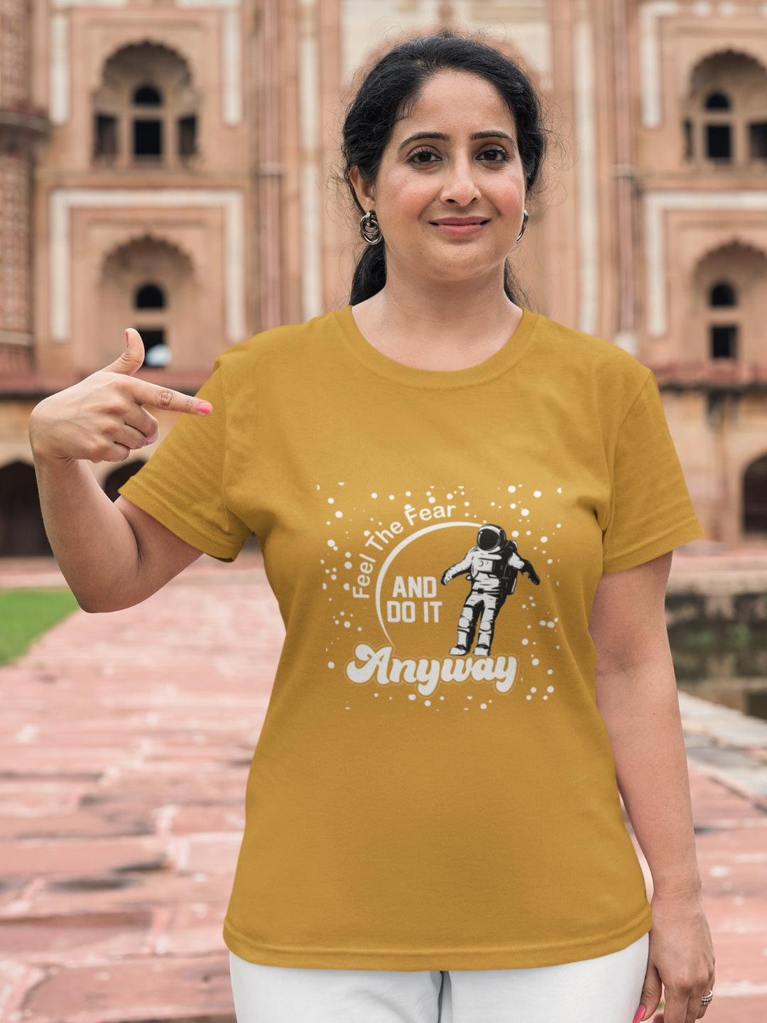 Feel The Fear And Do It Anyway Women's Printed T-shirt