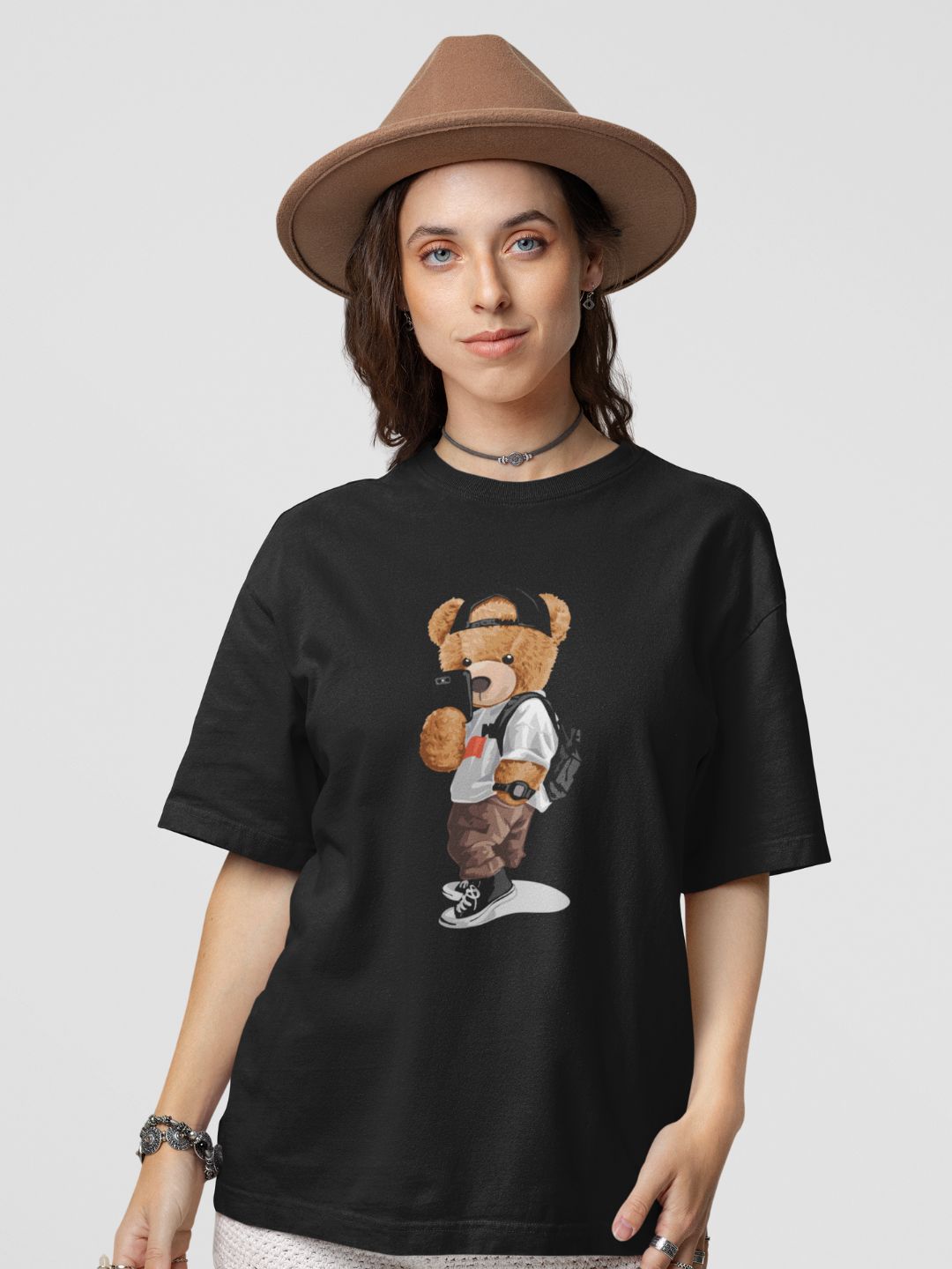 Teddy On Selfie Mode Unisex Oversized T-Shirt