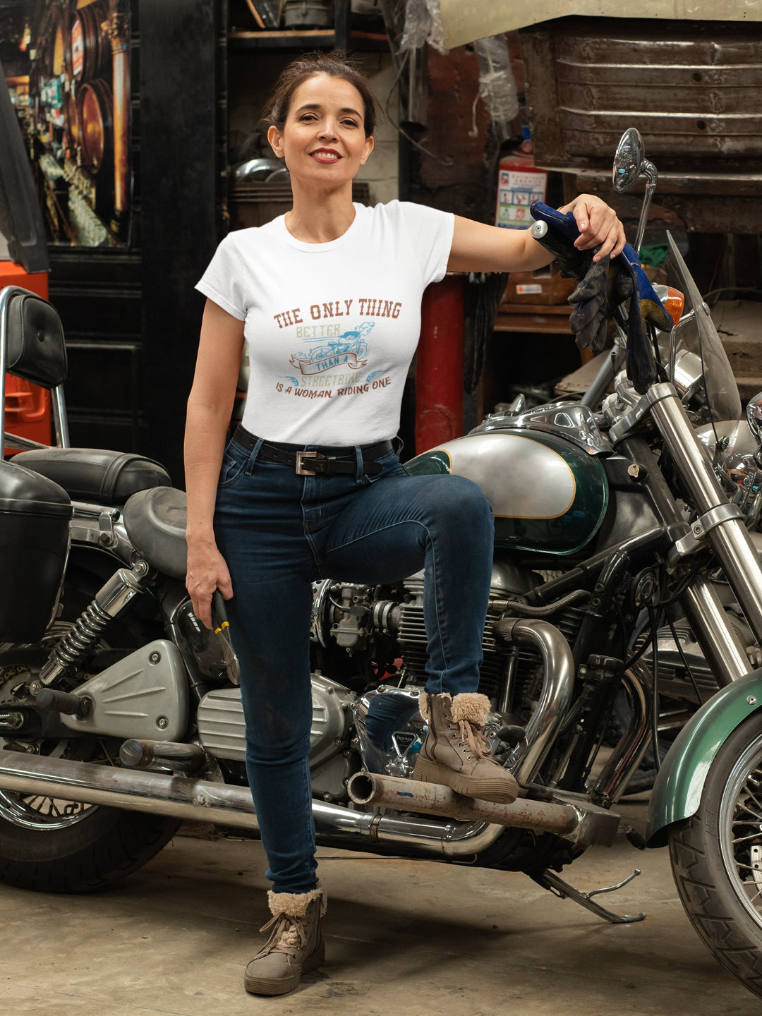 The Only Thing Better Than A Street Bike Is A Women Riding One Women's Printed T-shirt