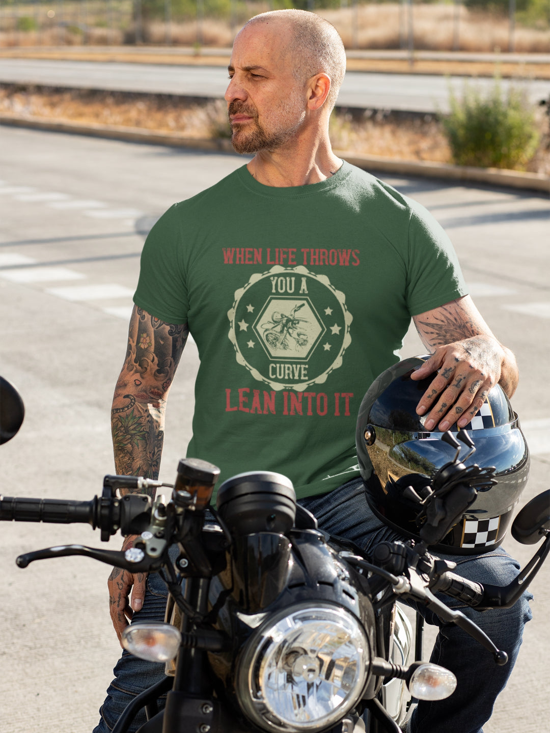 When Life Throws You A Curve Lean Into It Men's Printed T-shirt